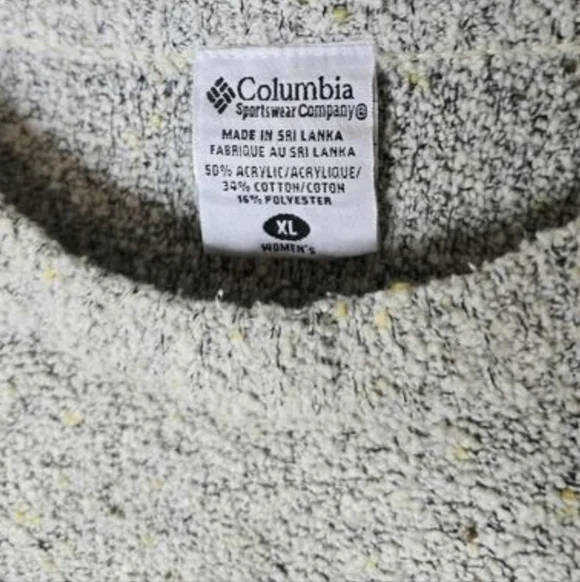 Columbia Vintage Women's Bouclé Textured Knit Pullover Sweater - Picture 12 of 12